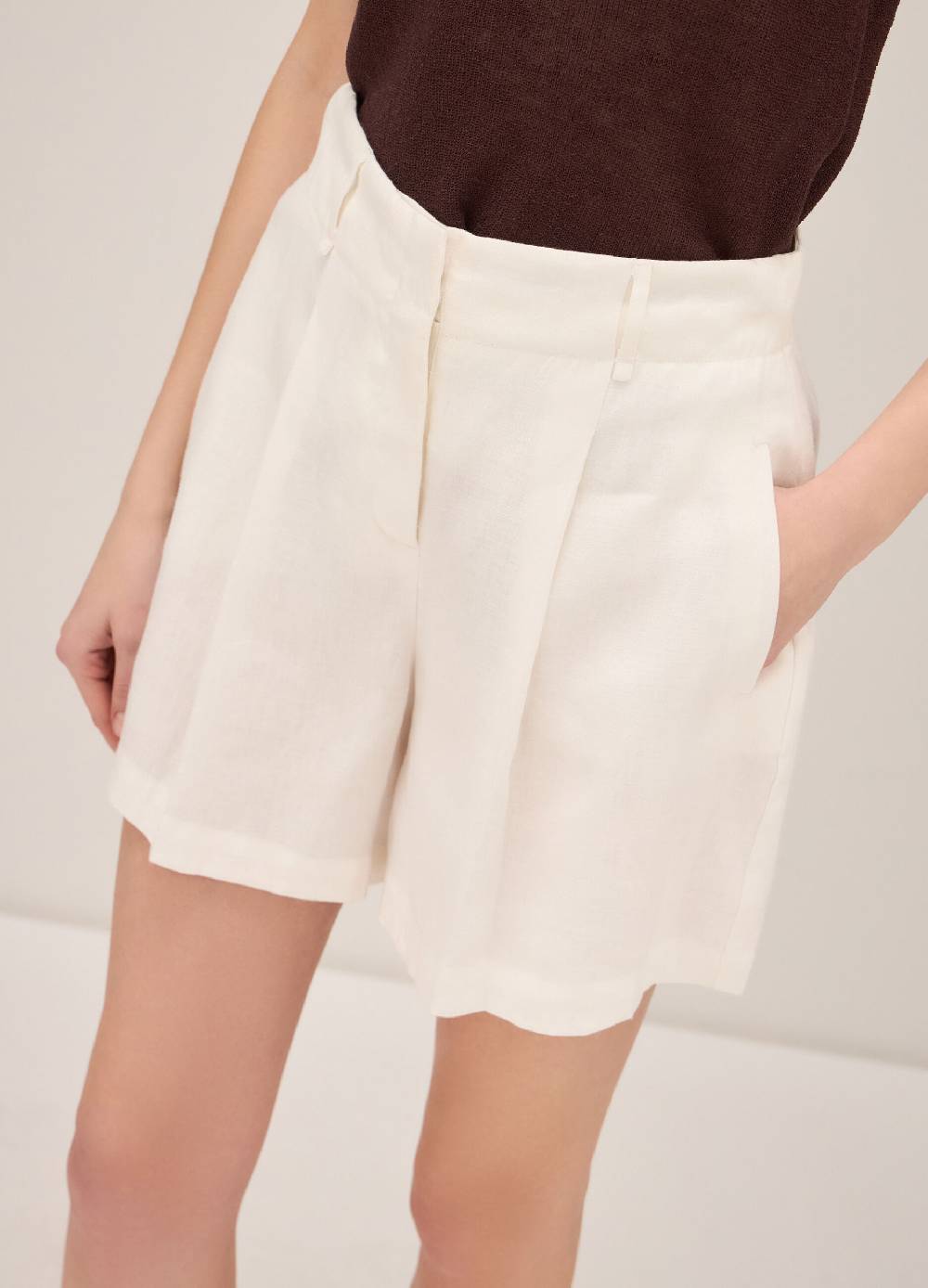 LES COPAINSShorts bermuda in lino Vendita