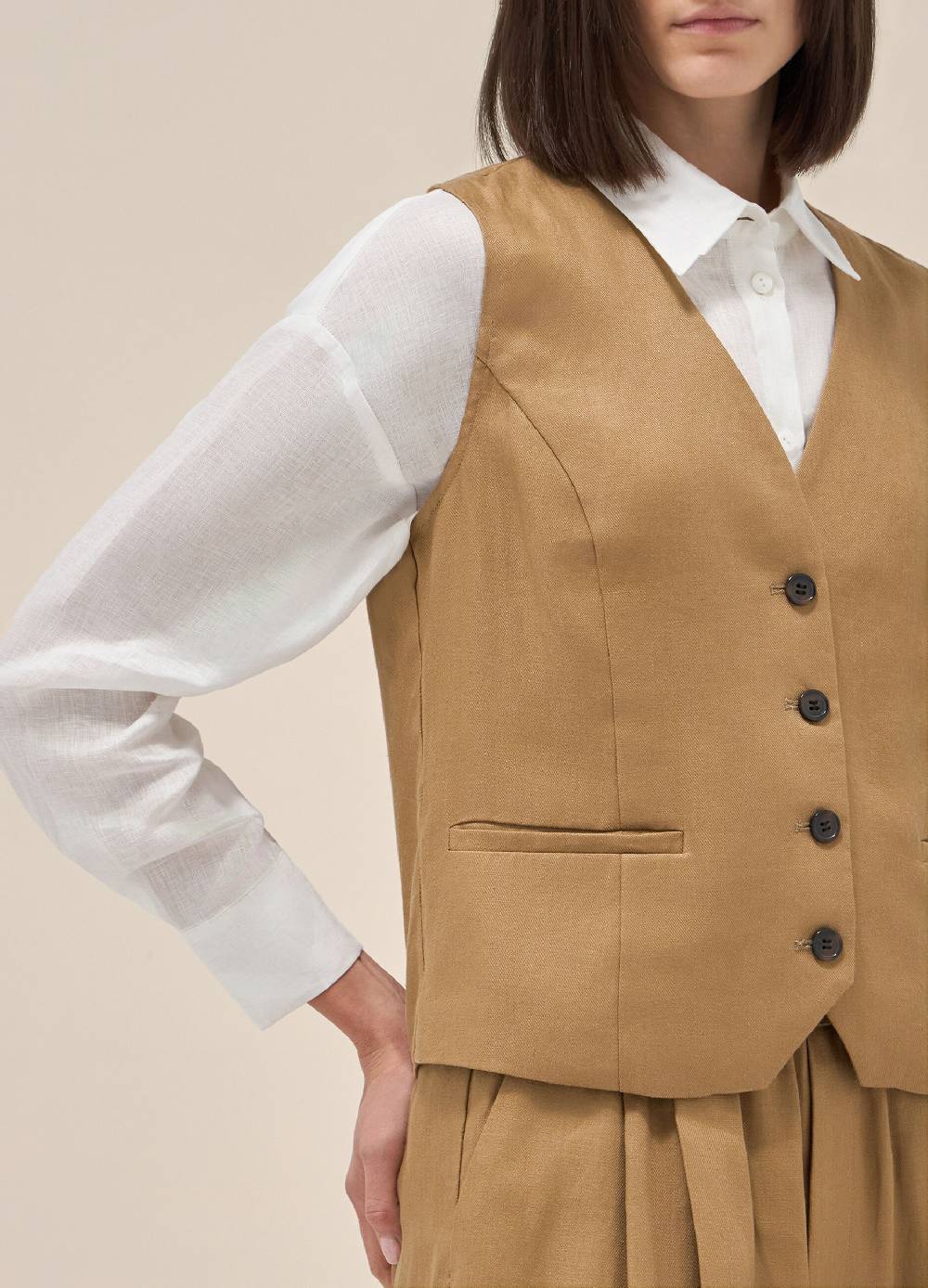LES COPAINSGilet in puro lino Saldi Di Fabbrica