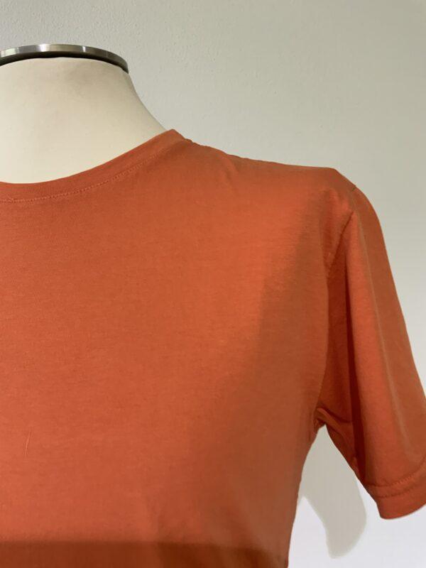 JCM Jey Coleman T-shirt uomo basic Exibit Acquista Ora