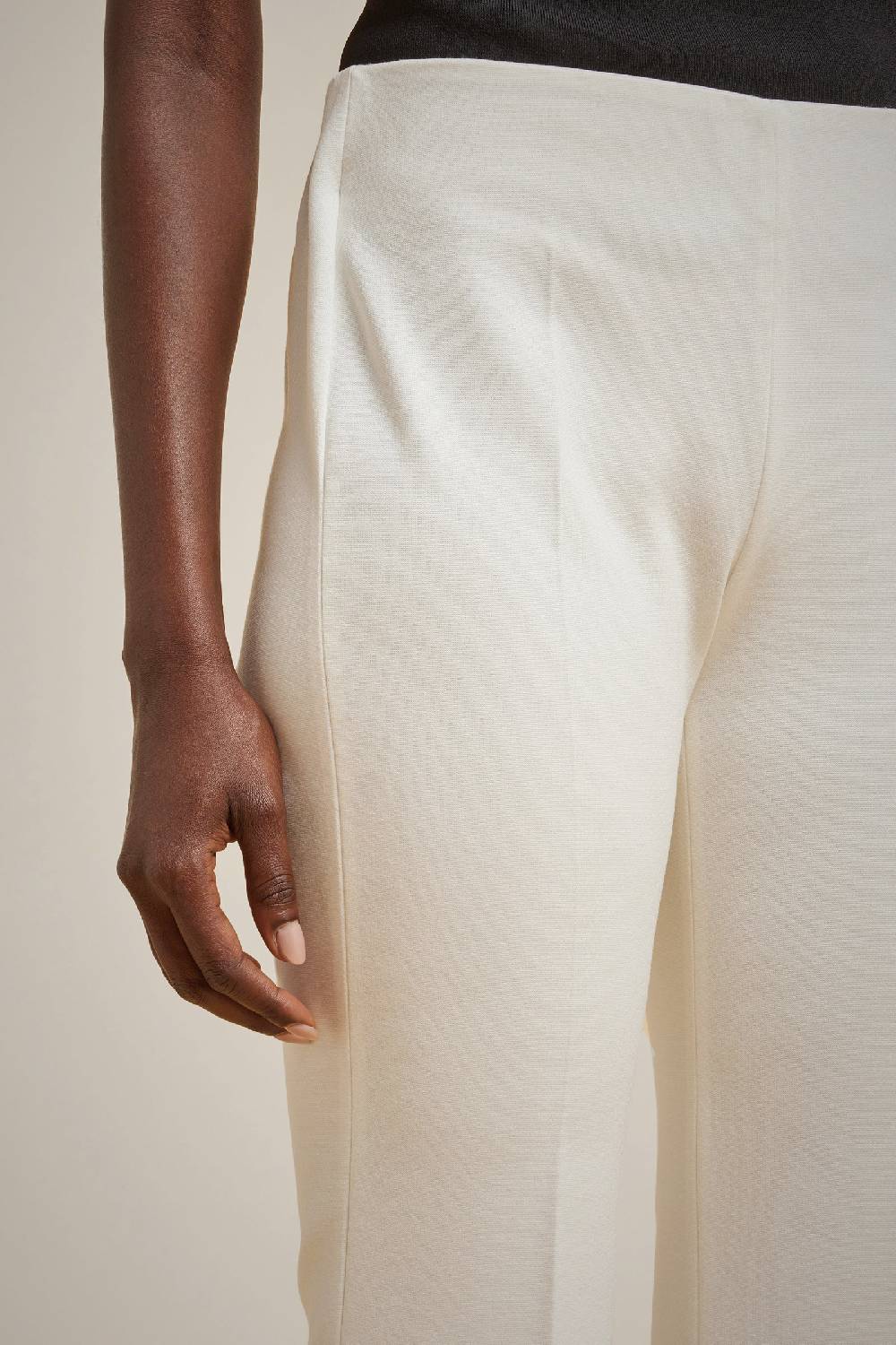 Liviana Conti PANTALONE S4FCNTI84A08-1.38 2025