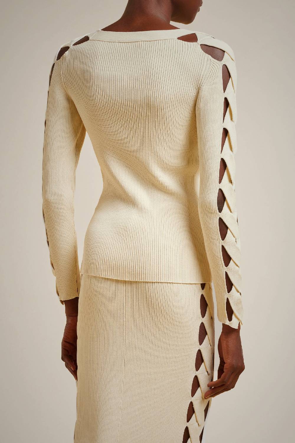 Liviana Conti MAGLIA MANICHE CON INTRECCIO S4FF4SA30A11-2.XS In Vendita
