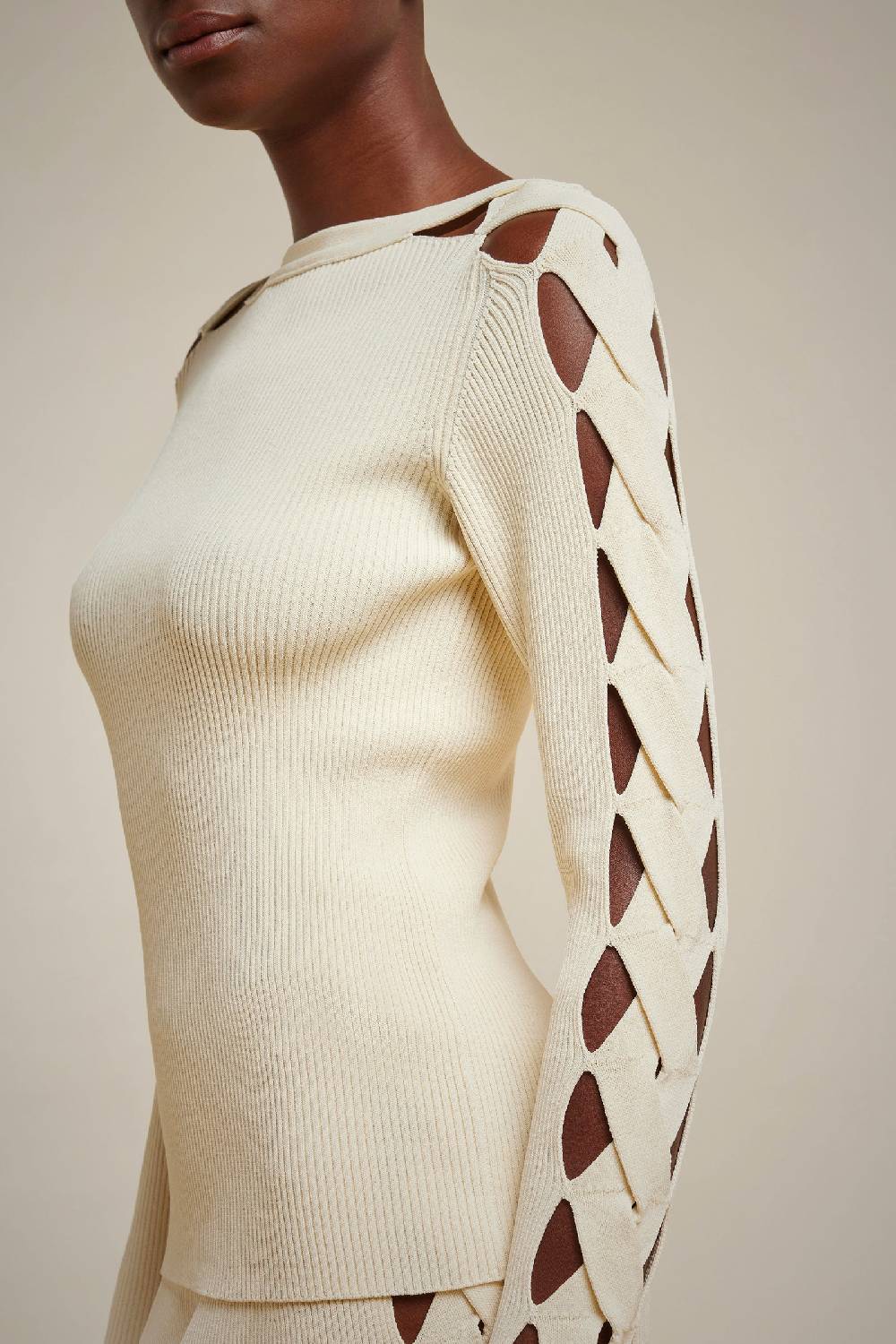 Liviana Conti MAGLIA MANICHE CON INTRECCIO S4FF4SA30A11-2.XS In Vendita