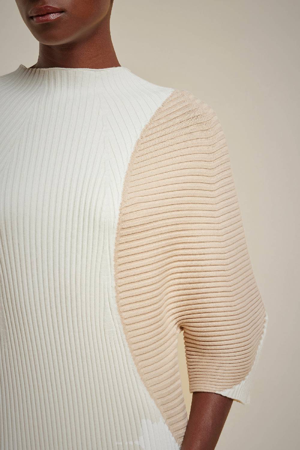 Liviana Conti ABITO A COSTE S4FF4SF43A01W4.XS Fino Al -60%