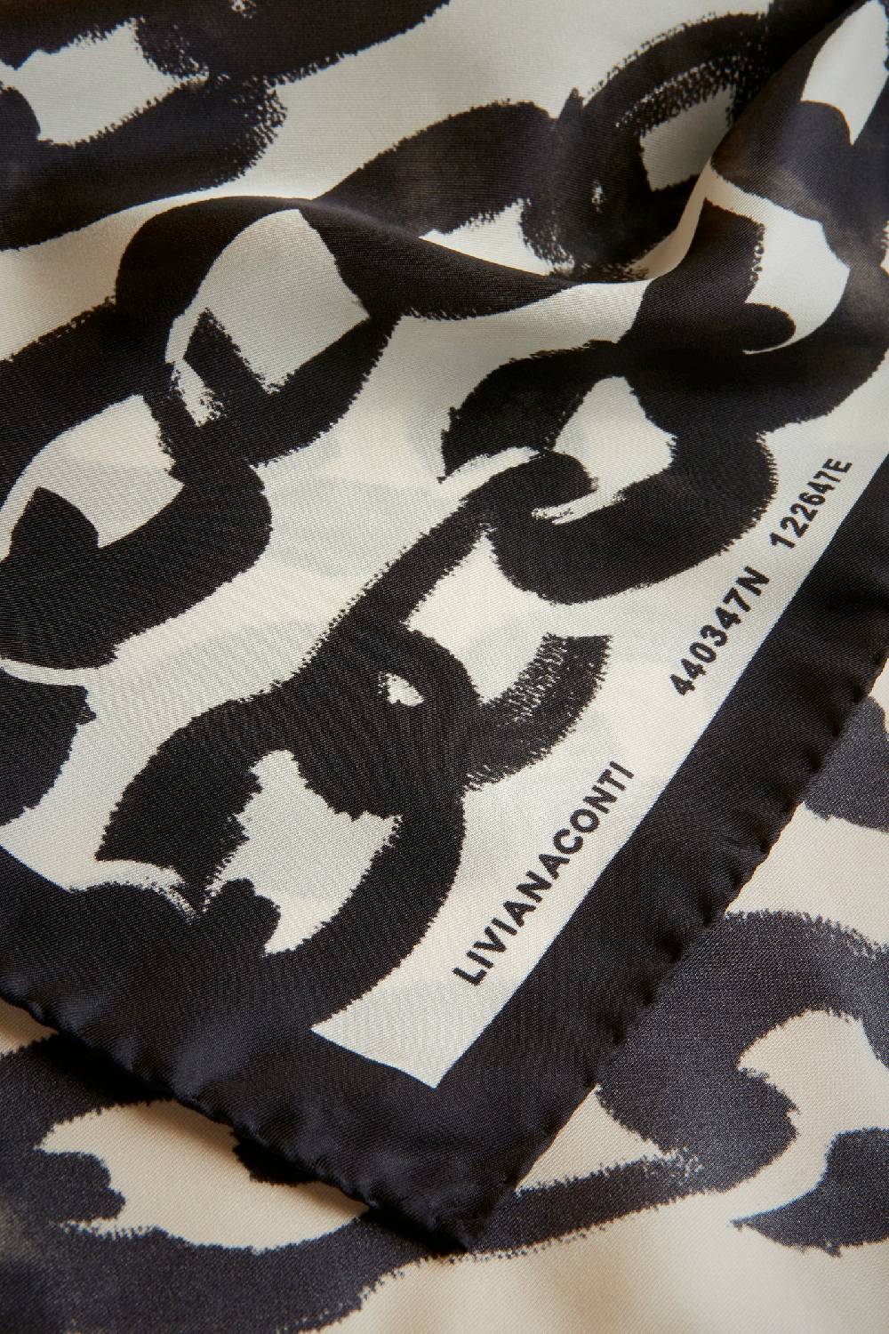 Liviana Conti FOULARD STAMPA CATEN S4AA4SF12CAT-5.NR Offerte