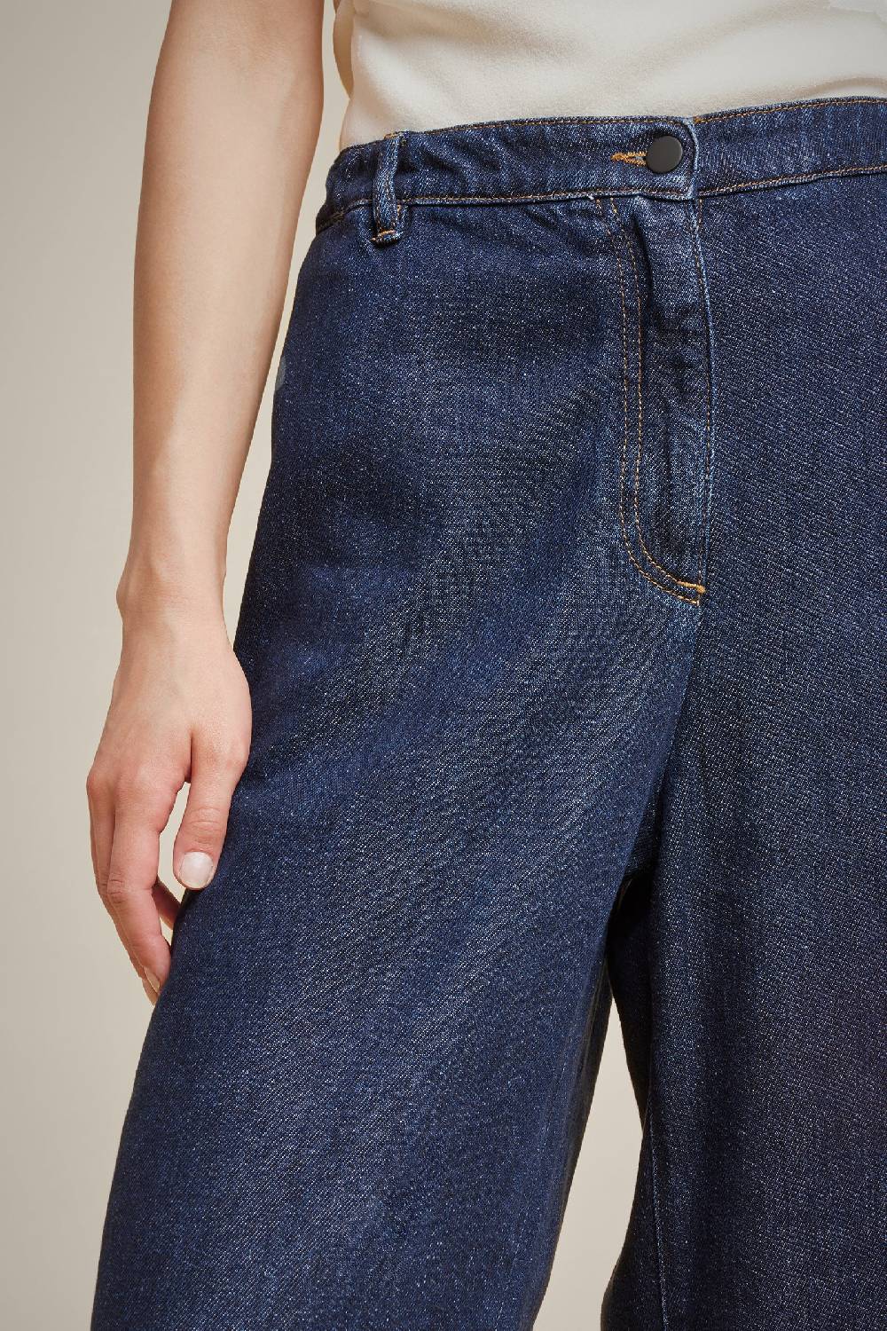 Liviana Conti WIDE-LEG JEANS S4LL4SY86Z83-0.27 Offerte