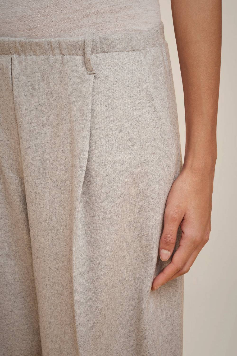 Liviana Conti PANTALONE PIEGHE IN PANNO CASHMERE W4FF4WN37X47-0.38 Sottocosto