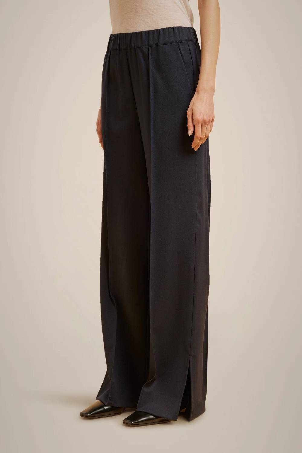 Liviana Conti PANTALONE GAMBA AMPIA W4LL4WN70N08-0.38 Liquidazione