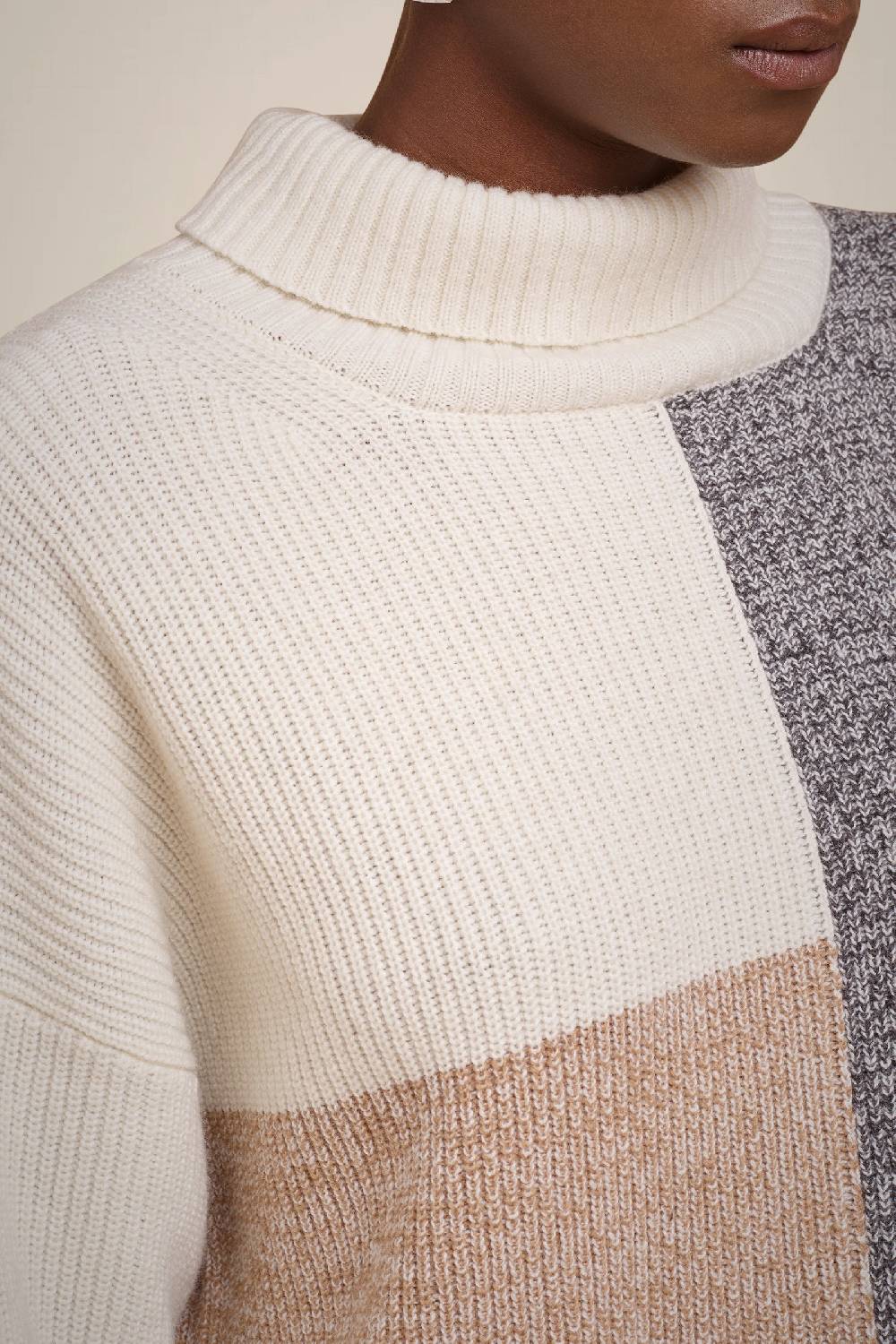 Liviana Conti MAGLIA COLOR BLOCK W4FF4WC32A01TY.XS Qualità Garantita
