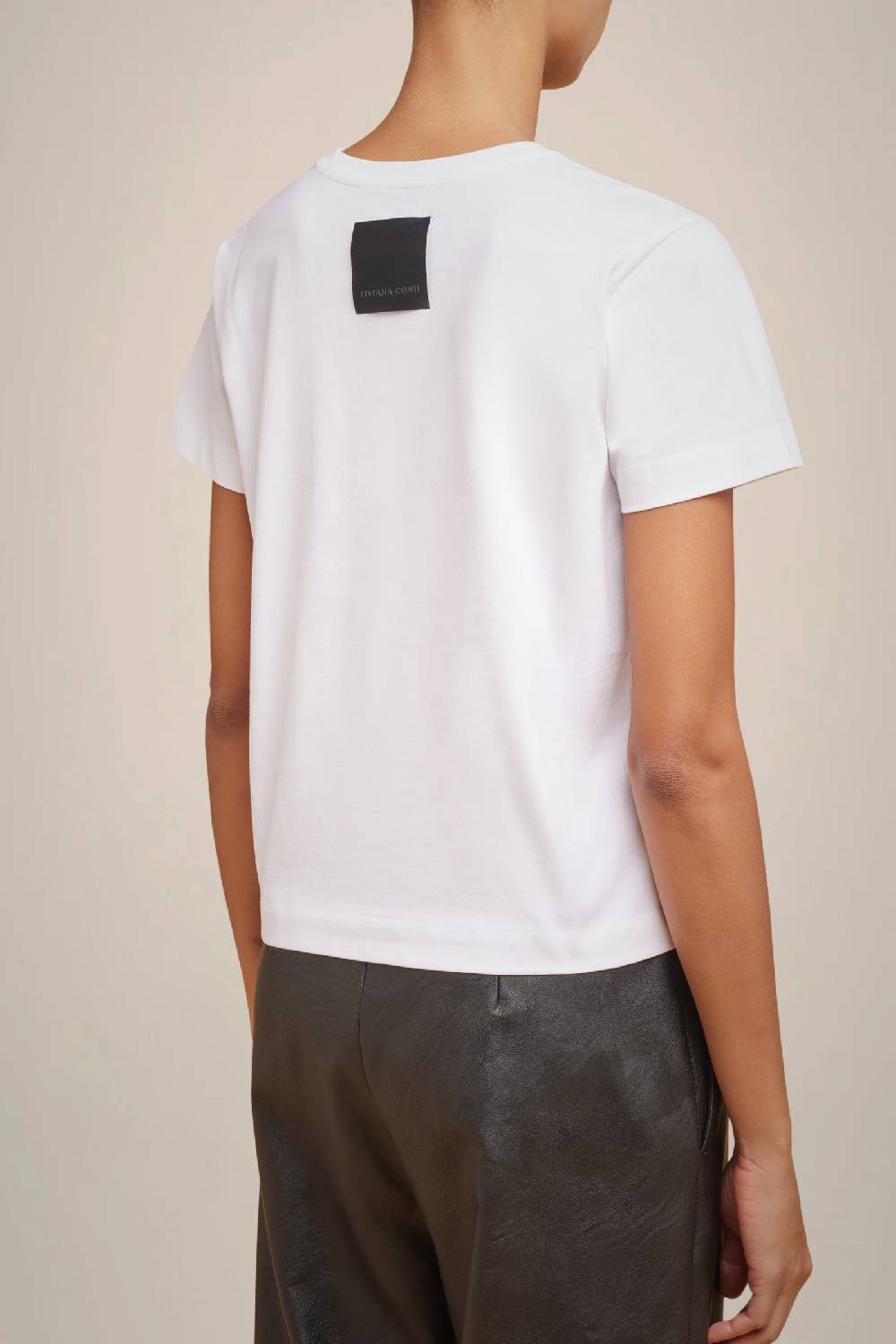 Liviana Conti T-SHIRT RICAMO LOGO W4FF4WW72A01-0.XS Offerta