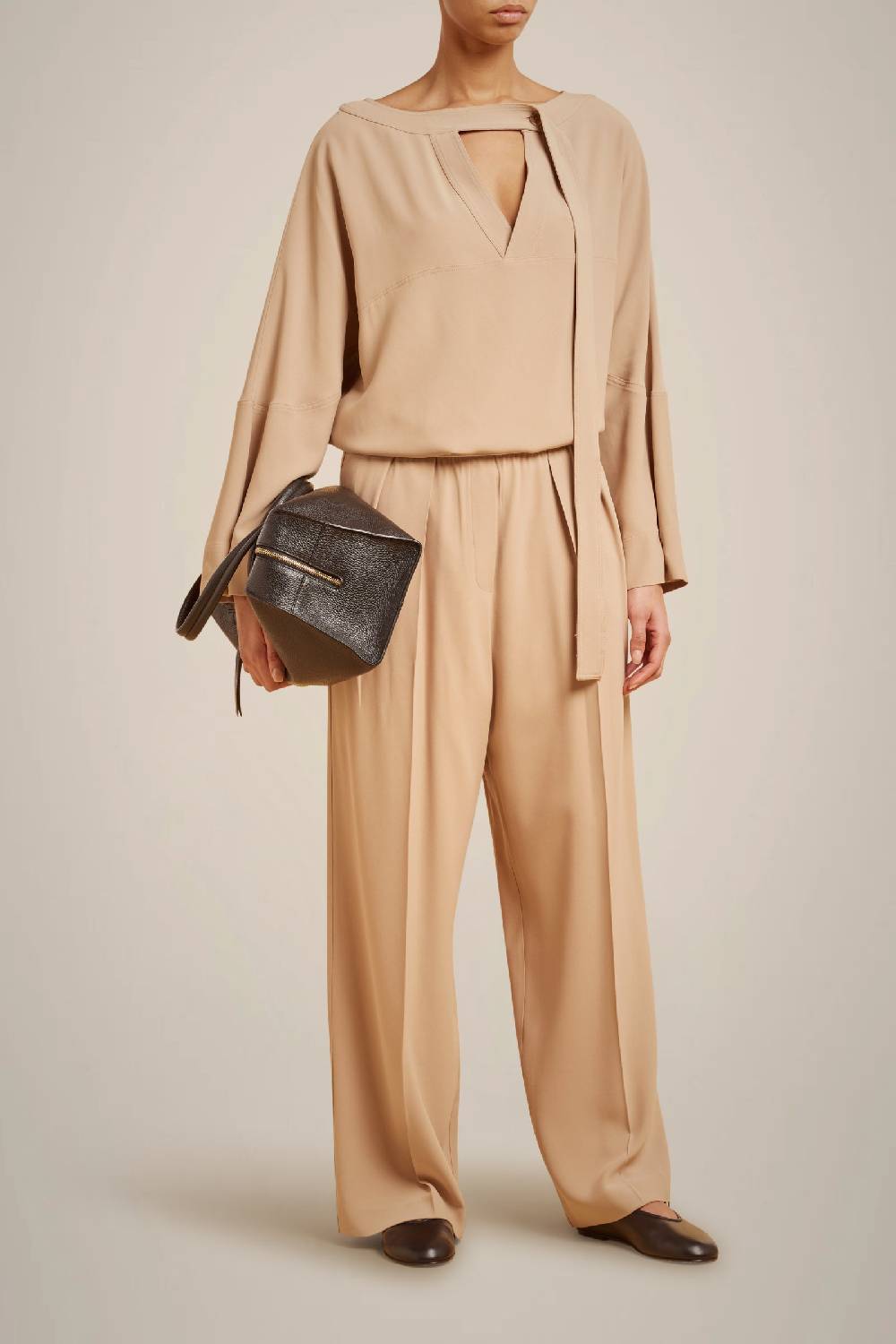 Liviana Conti BLUSA CON LACCIO W4LL4WS25V61-0.38 Consegna Veloce
