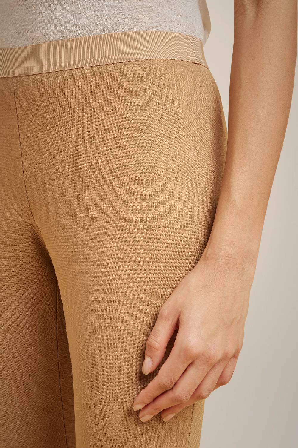 Liviana Conti LEGGINGS IN PUNTO MILANO W4LCNTI85U69-1.38 Offerta