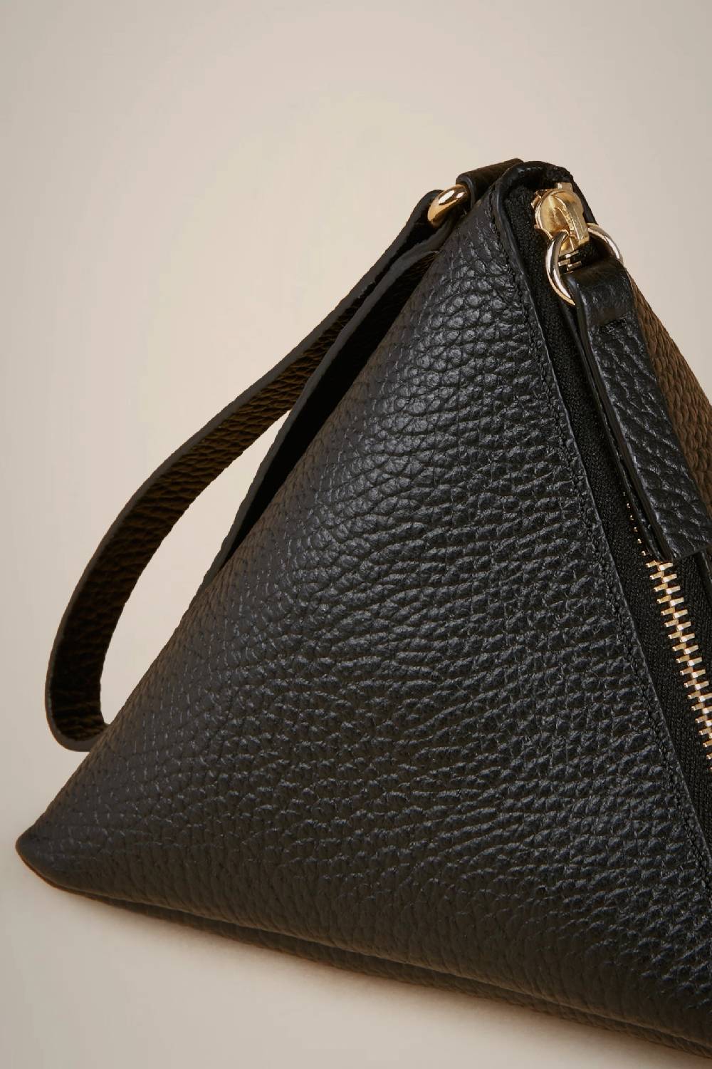 Liviana Conti POUCH GEOMETRICA W4AA4WB02Y69-0.NR Only for today