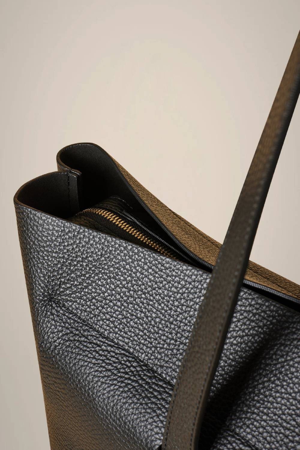 Liviana Conti HAND BAG MODULABILE W4AA4WA03Y69-0.NR Solo un giorno rimasto