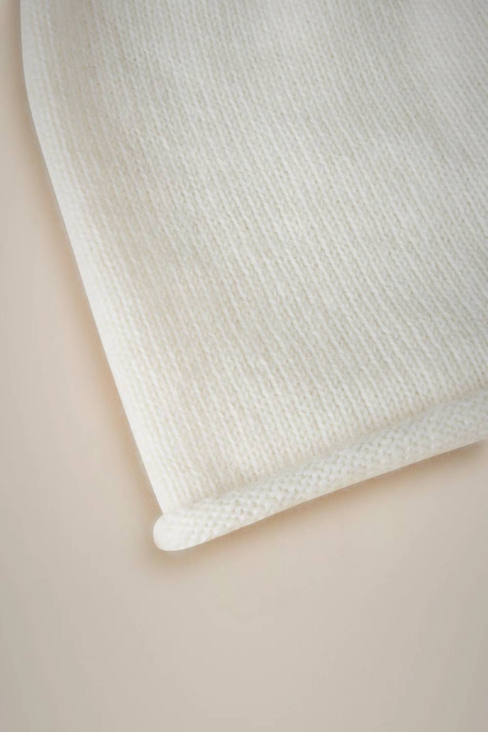 Liviana Conti BERRETTO CASHMERE RICICLATO W4FF4WC86A08-1.NR Qualità Garantita