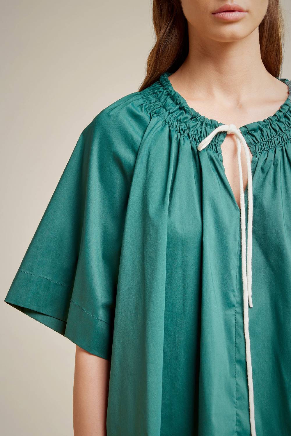 Liviana Conti BLUSA CON FIOCCO S4LL4SK10P60-0.38 Offerte esclusive