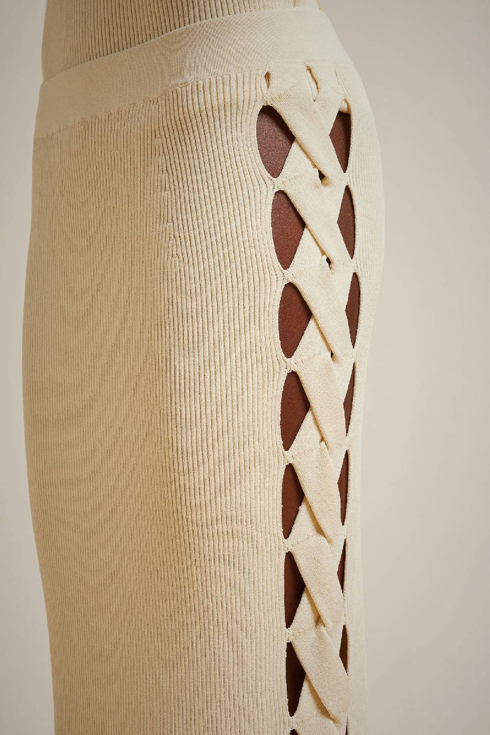 Liviana Conti GONNA BANDE LATERALI INTRECCIATE S4FF4SA35A11-2.XS In Vendita