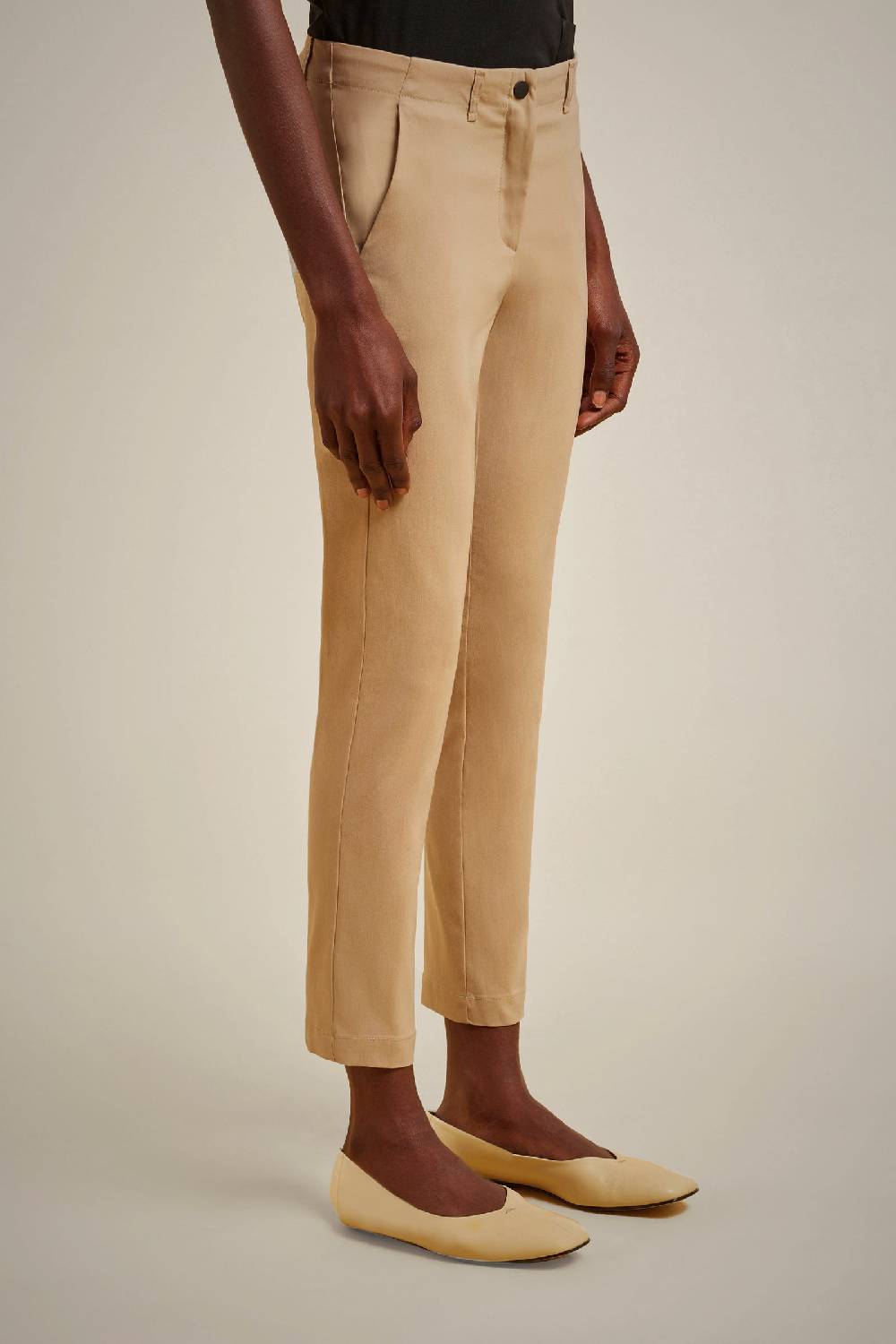 Liviana Conti PANTALONE S4FF4SR23V56-1.38 Latest fashion