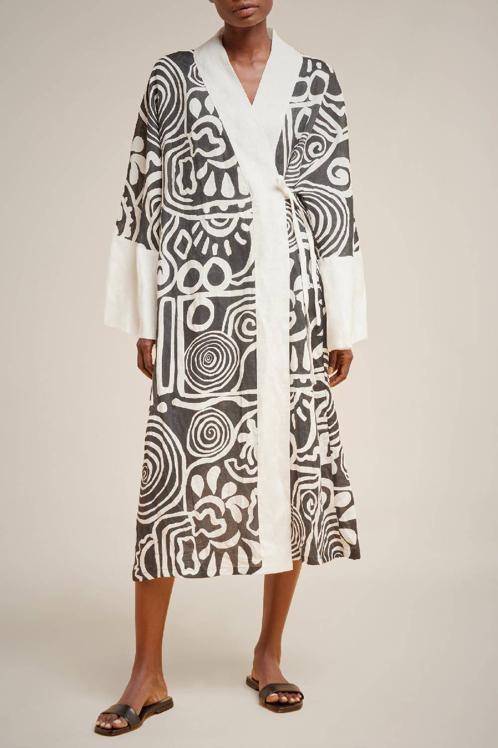 Liviana Conti KIMONO LUNGO S4LL4SM33GRF-2.40 Ultimi tre giorni