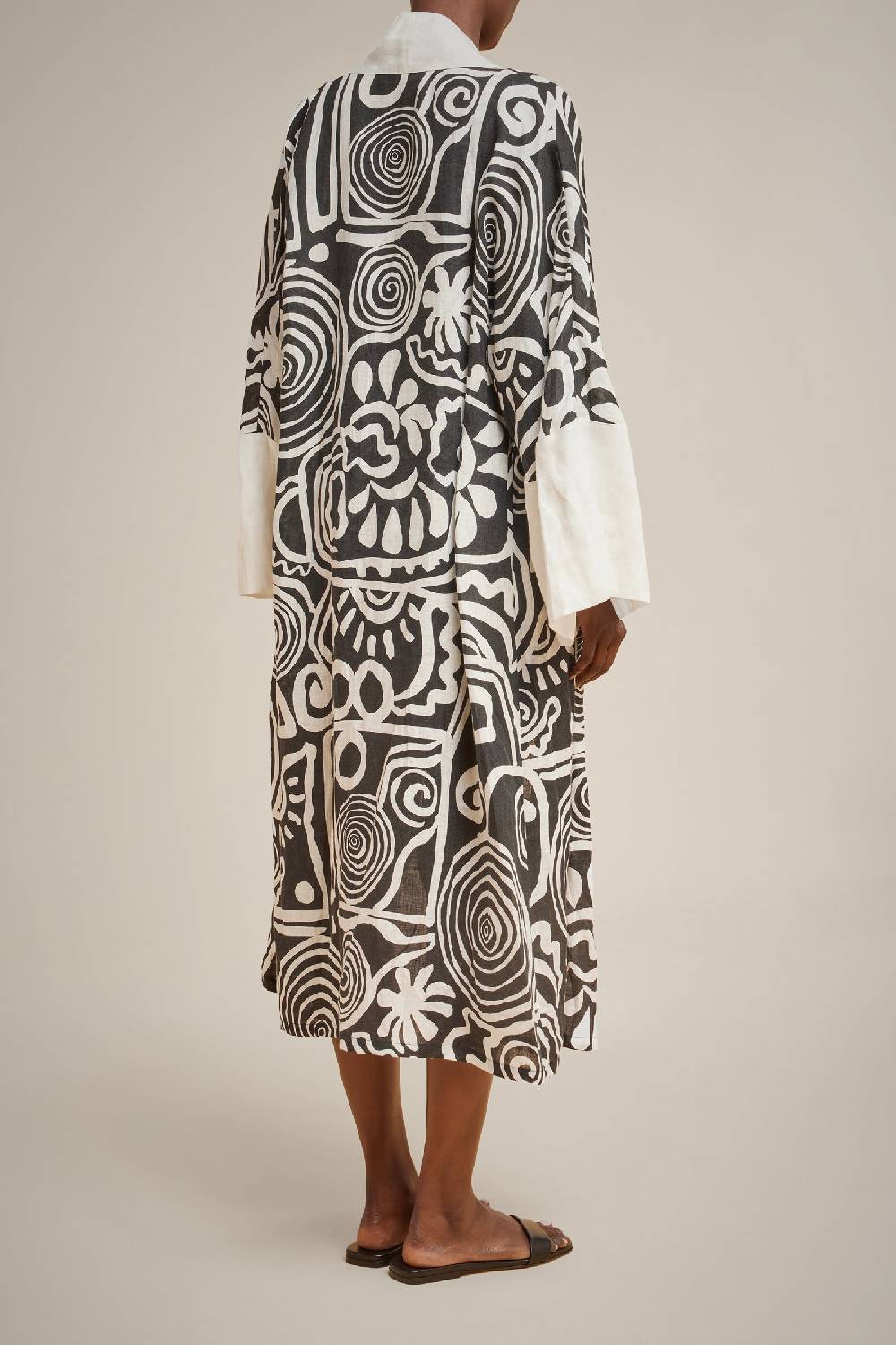 Liviana Conti KIMONO LUNGO S4LL4SM33GRF-2.40 Ultimi tre giorni