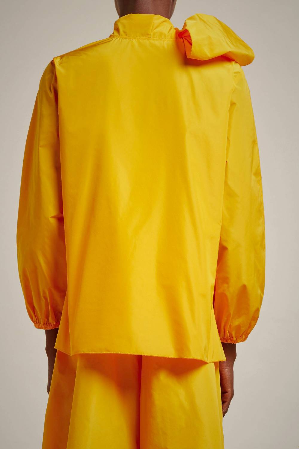 Liviana Conti BLUSA CON FIOCCO S4FF4SY05C01-0.38 Nuova