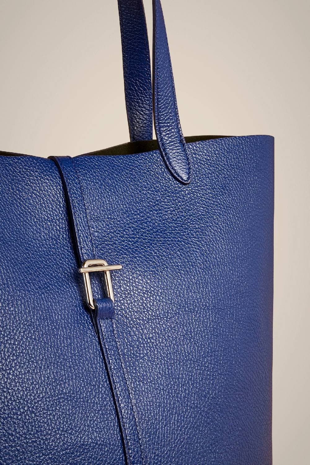 Liviana Conti TOTE CHIUSURA BARRA S4AA4SA03K57-0.NR Fino al 65% di sconto
