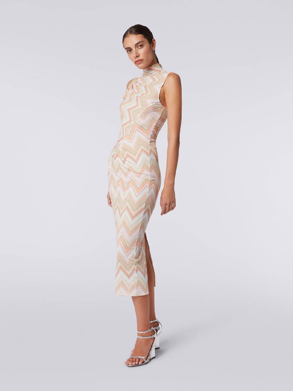 Missoni Abito longuette in viscosa zig zag con arricciature Economico