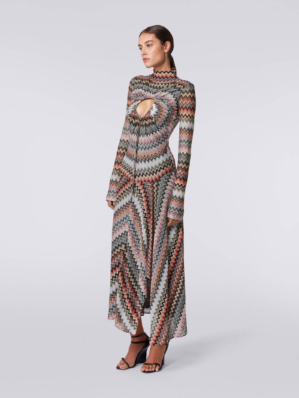 Missoni Abito lungo in cotone e viscosa zig zag con dettaglio cut-out e spacco In Saldo