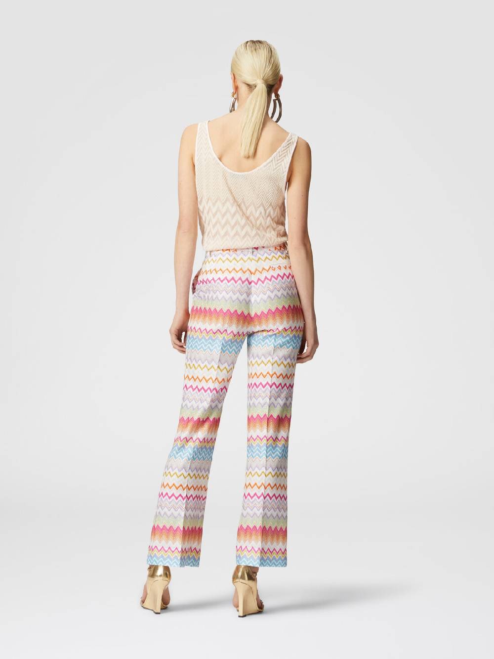 Missoni Pantaloni capri in maglia chevron lamé con paillettes Moda