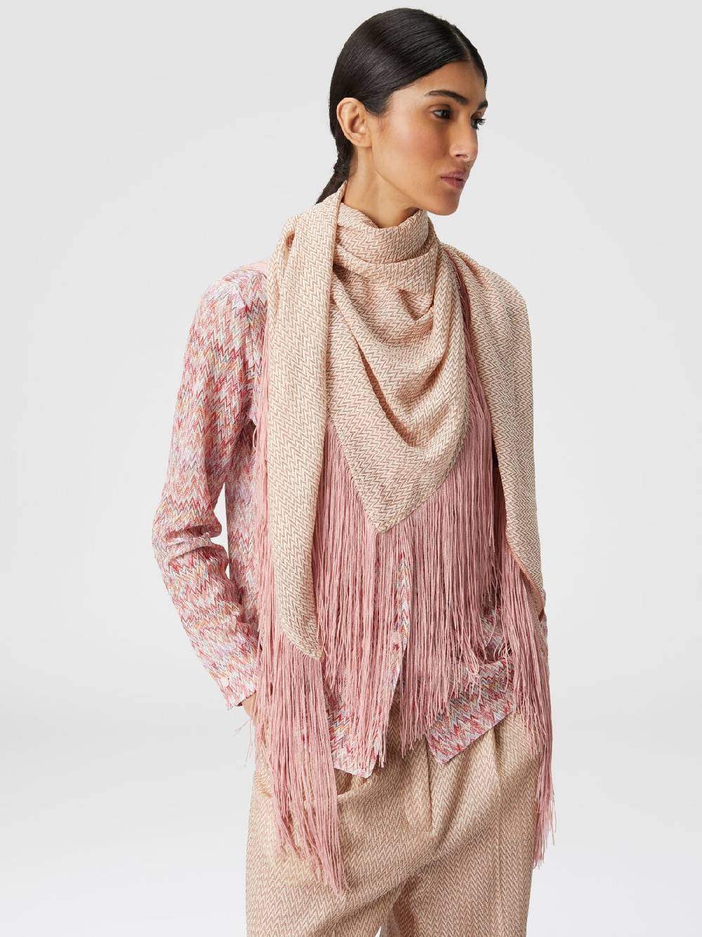 Missoni Scialle in viscosa lamé chevron con frange Offerta