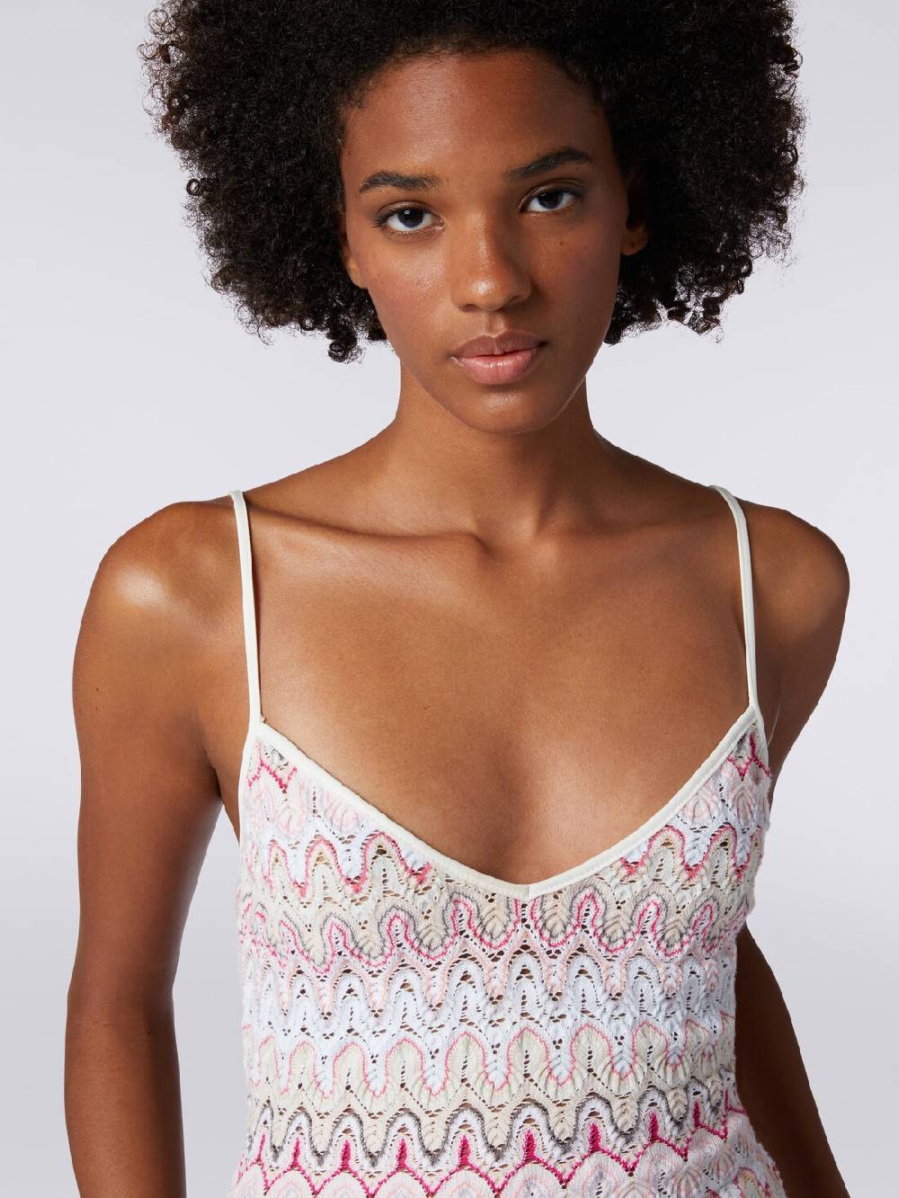 Missoni Top con scollatura a V e spalline in misto viscosa a onde effetto pizzo Saldi