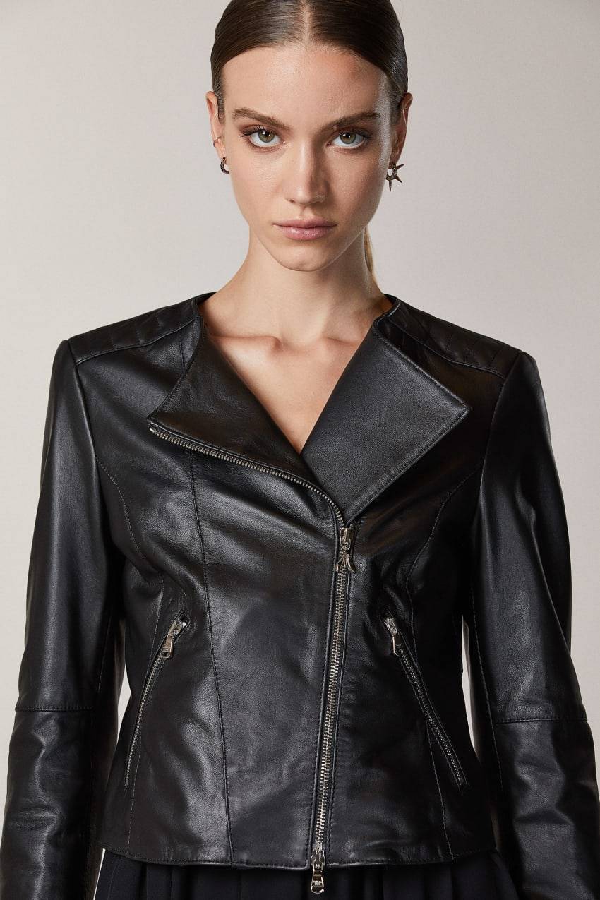 Patrizia Pepe Biker in pelle con impunture Sconto
