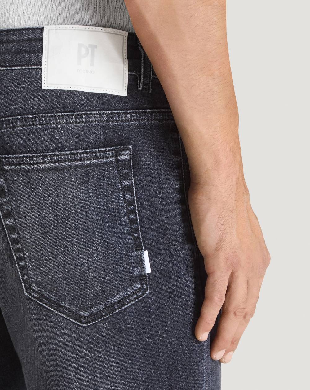 Pt Torino Jeans Indie in denim soft touch In Linea