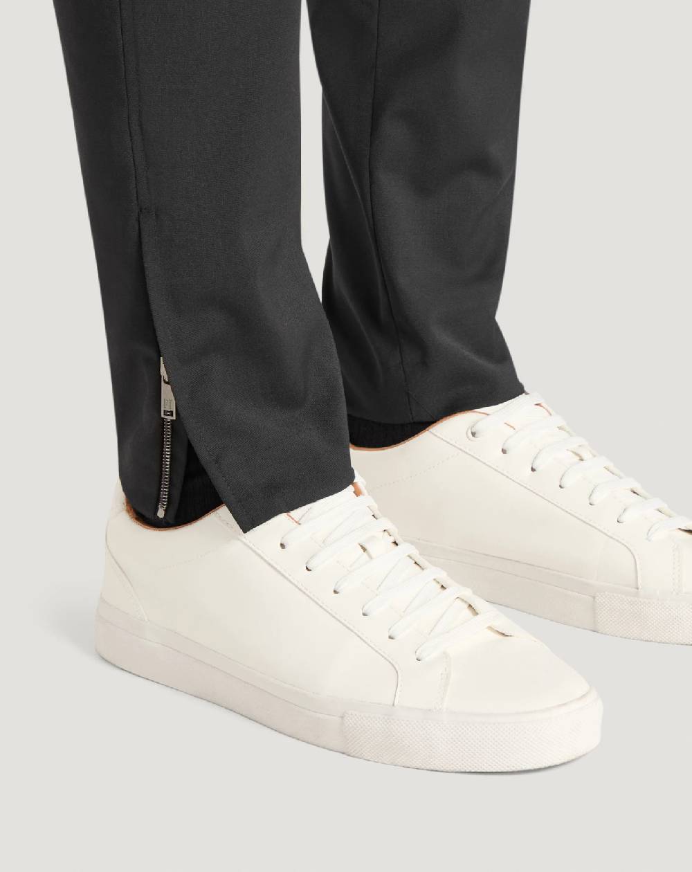 Pt Torino Pantaloni Epsilon Zip in lana active Vendita Economica