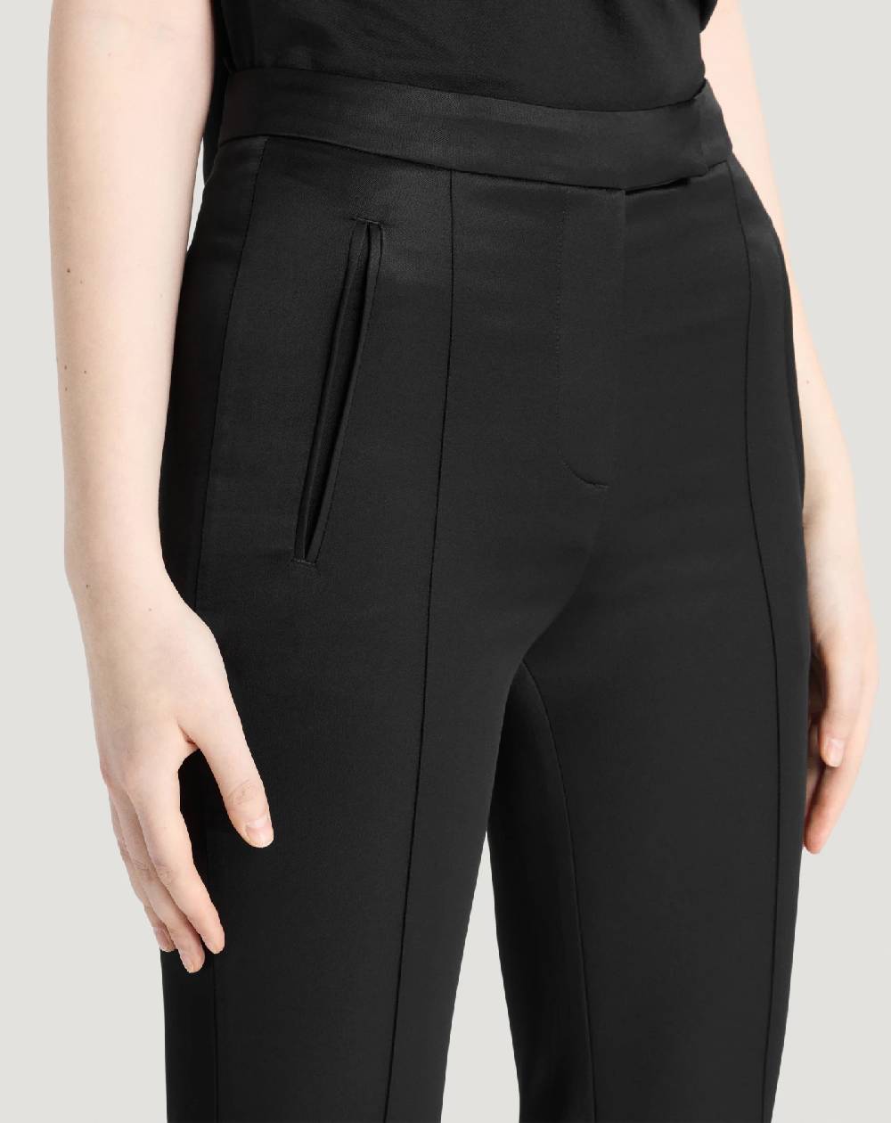 Pt Torino Pantaloni Frida in satin fluido Vendite Flash