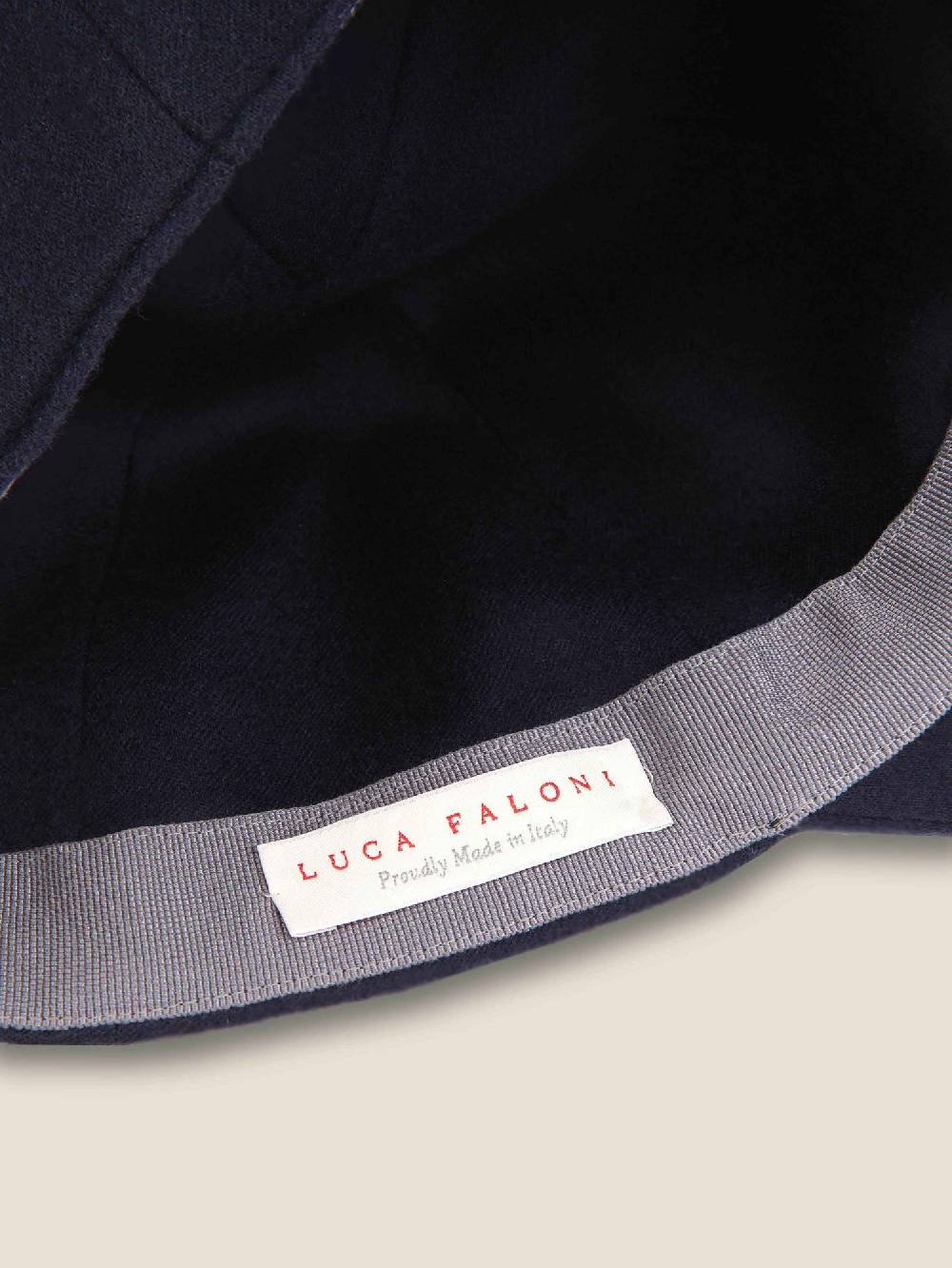 Luca Faloni Cappellino da baseballCashmere Prezzo Ridotto