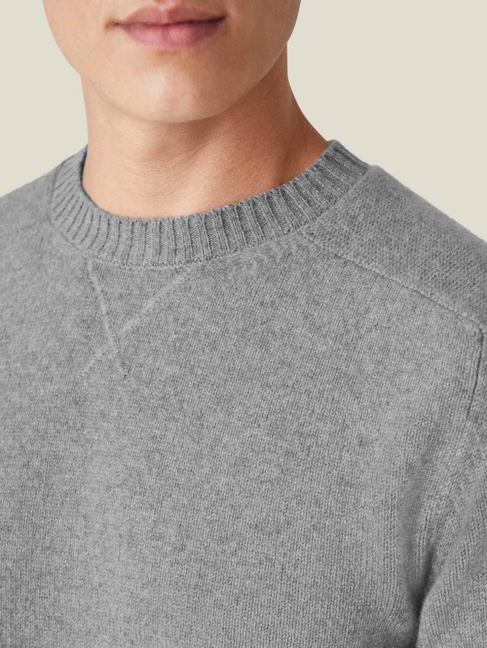 Luca Faloni Girocollo countrycashmere a 4 fili Acquista Ora