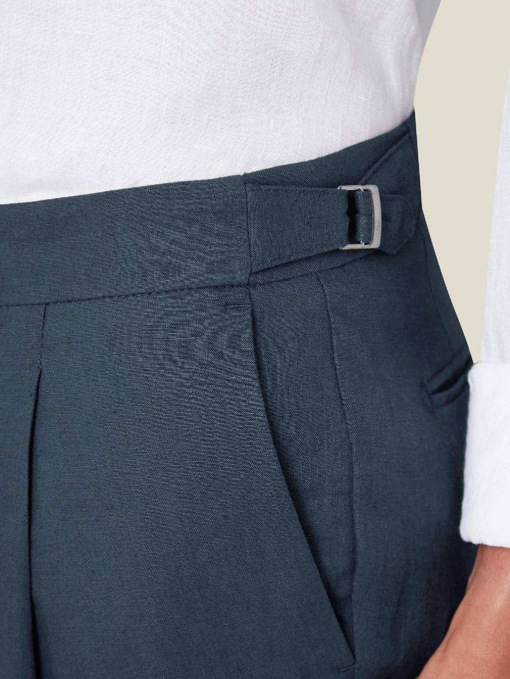 Luca Faloni Elegant TrousersLinen 2025