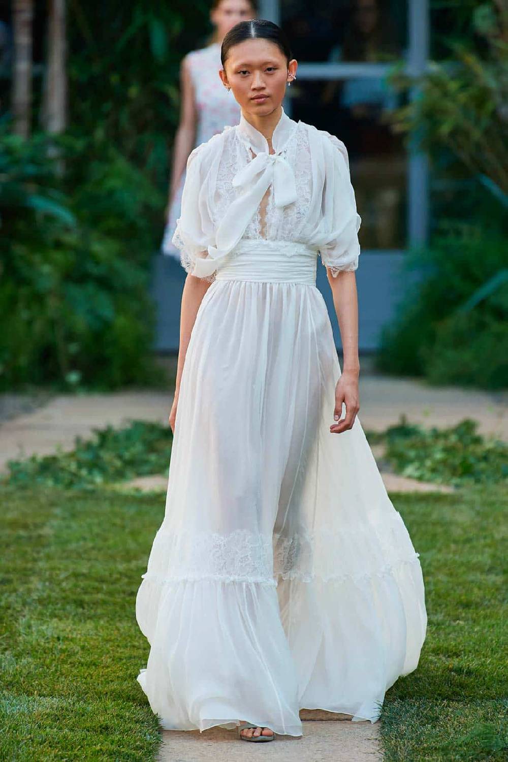 Luisa Beccaria Abito Lungo In Crepon Di Chiffon Con Pizzo Bianco Vendita