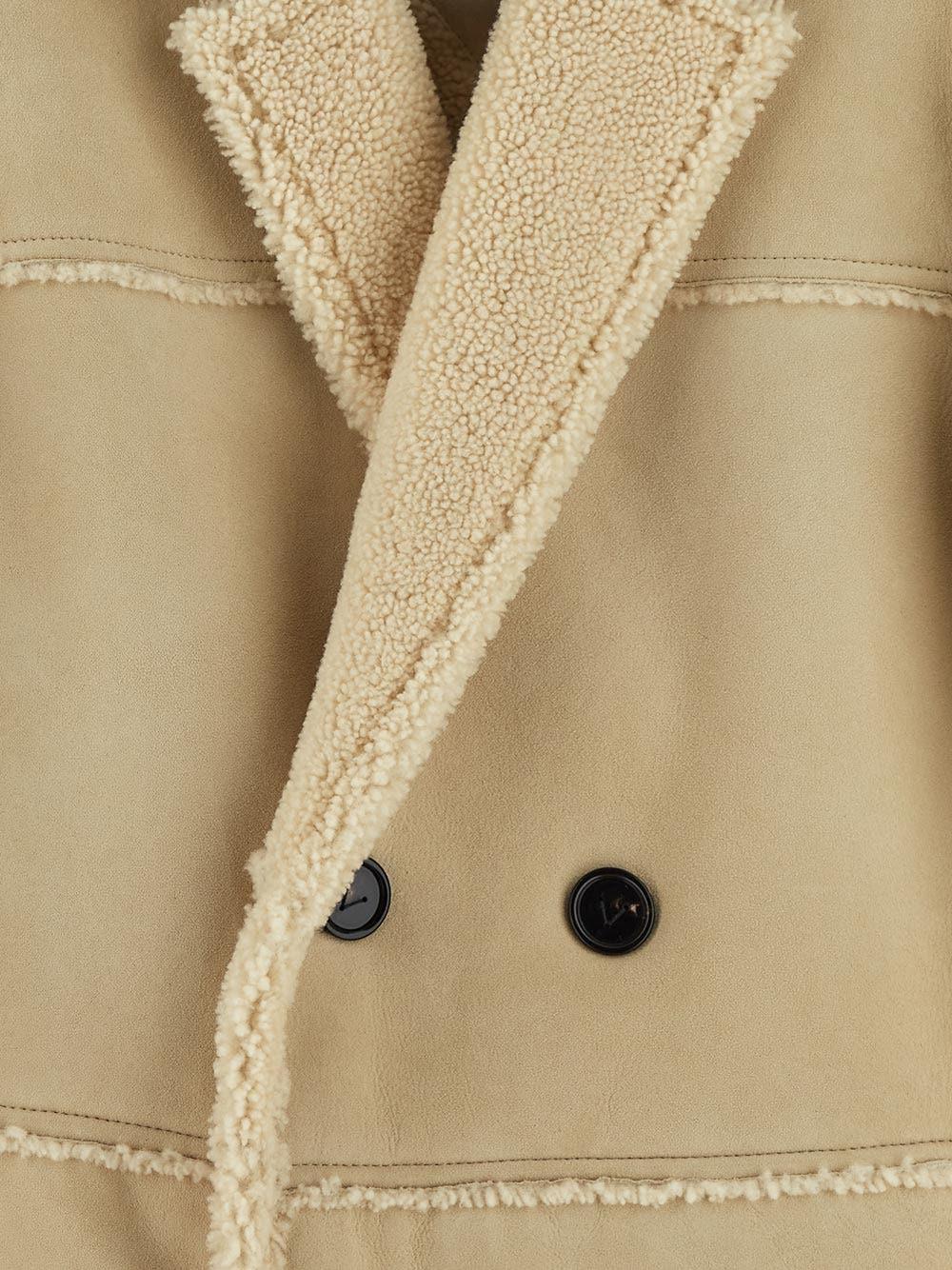Oluxury Bottega Veneta Lamb Coat 2025