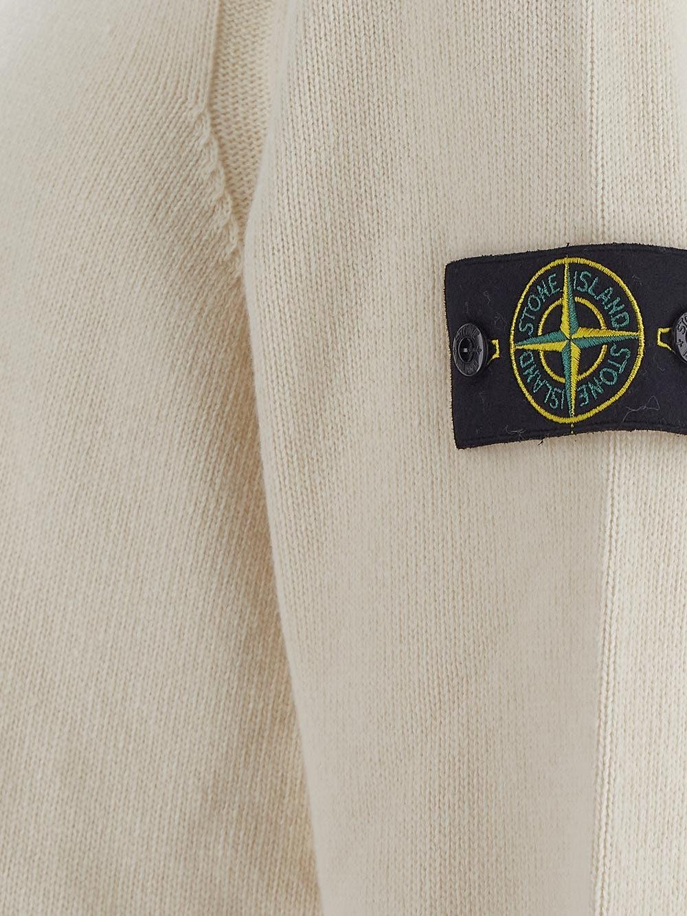 Oluxury Stone Island Logo Knit Qualità Garantita