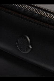 Oluxury Moncler Horizontal crossbody bag 2025