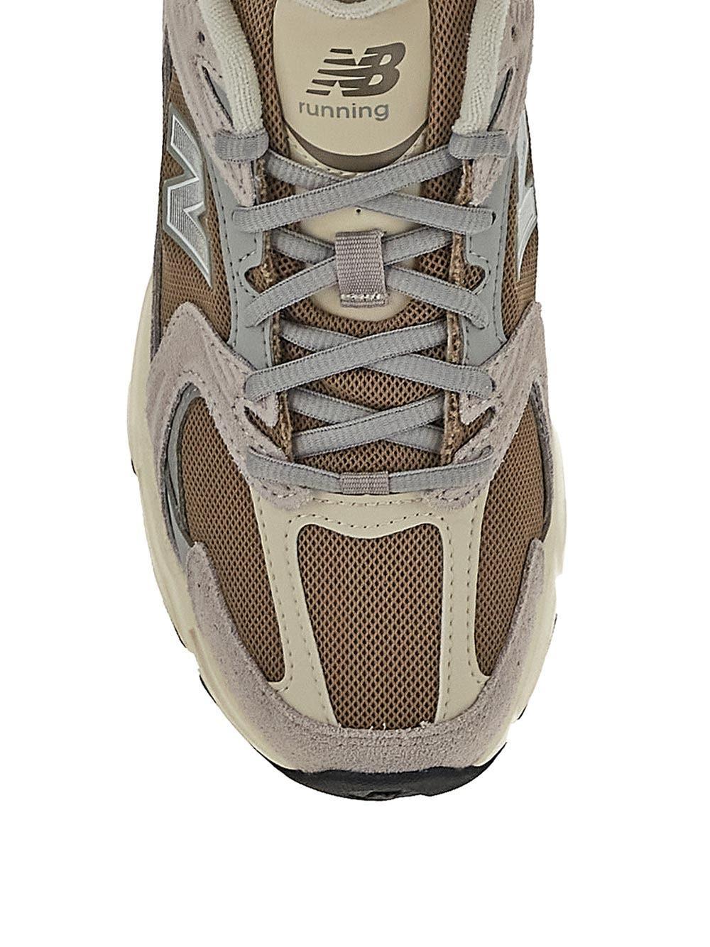 Oluxury New Balance 530 Sneaker Esporta salva