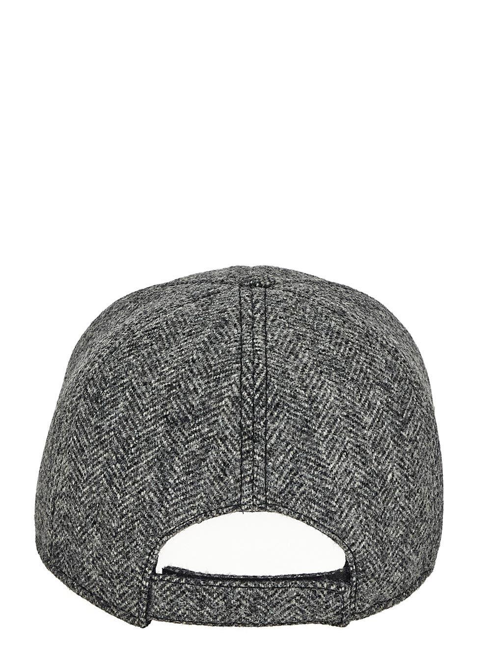 Oluxury Miu Miu Baseball hat Offerta esclusiva