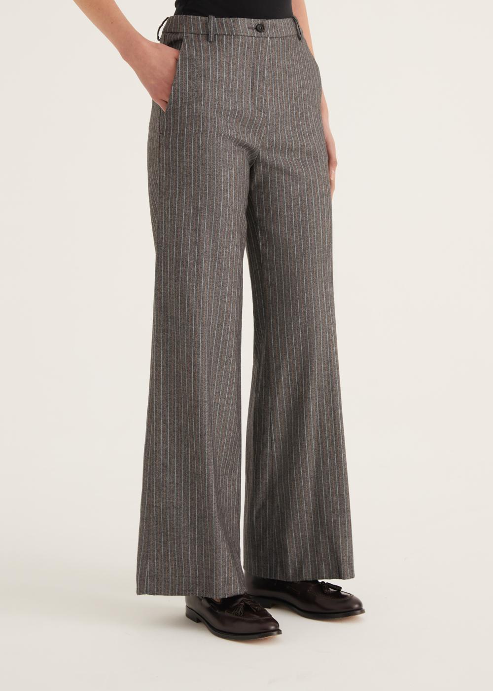 Rosso35 Pantalone ampio bootcut Promozione Limitata