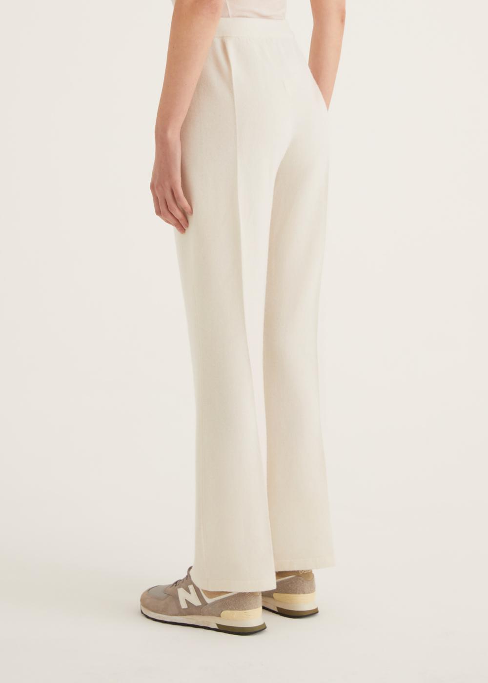 Rosso35 Pantaloni in maglia Nuova