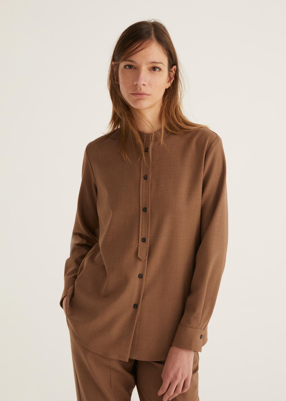 Rosso35 Camicia con collo alla coreana In Linea