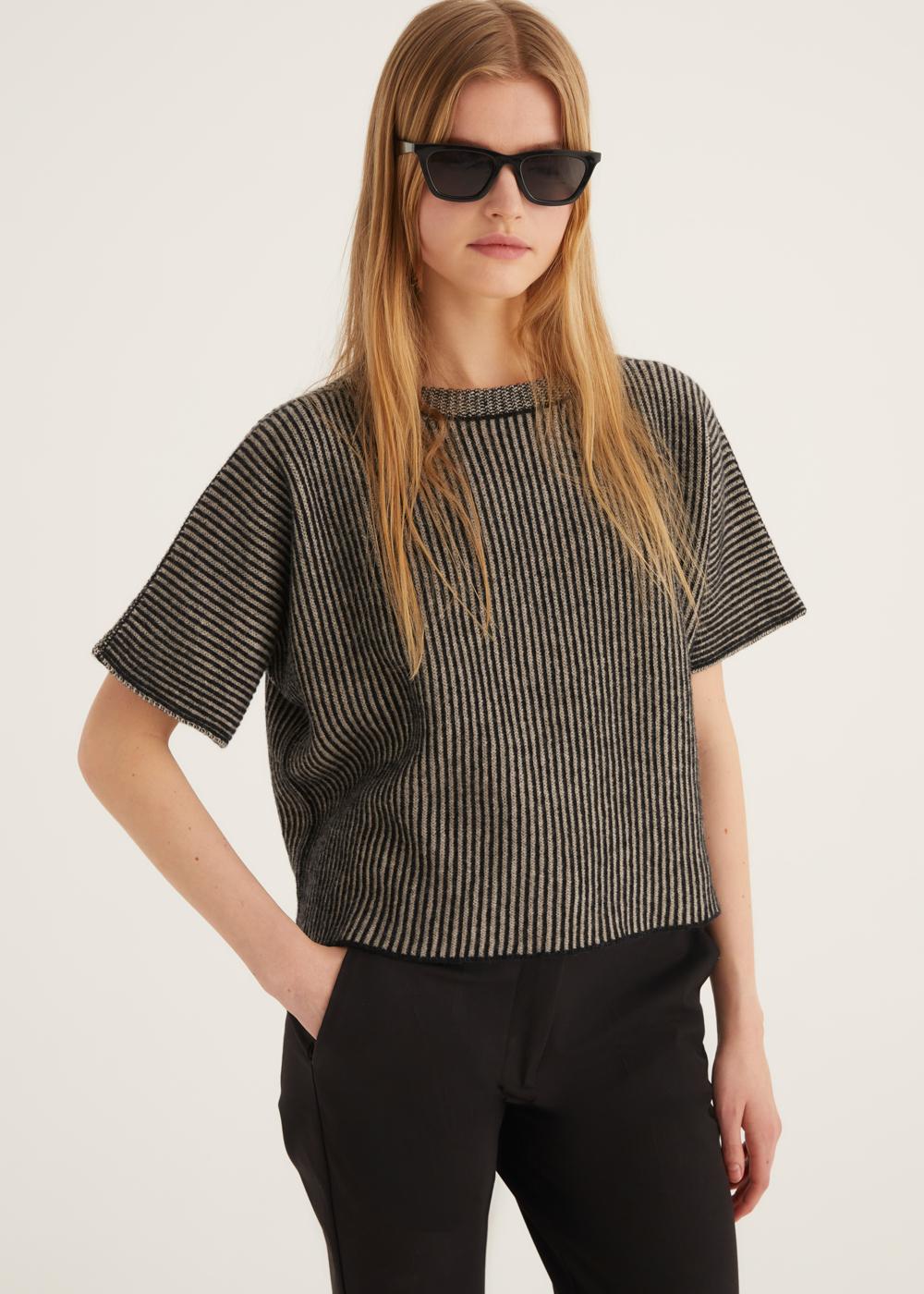 Rosso35 Maglia integrale girocollo manica corta a righe Fino Al -60%