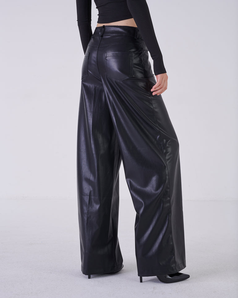 Silvian Heach Pantaloni in eco-pelle Online Outlet