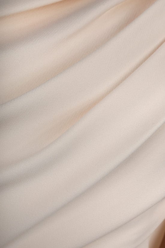 TOM FORD abito con cappa in crepe di seta Promozione Limitata