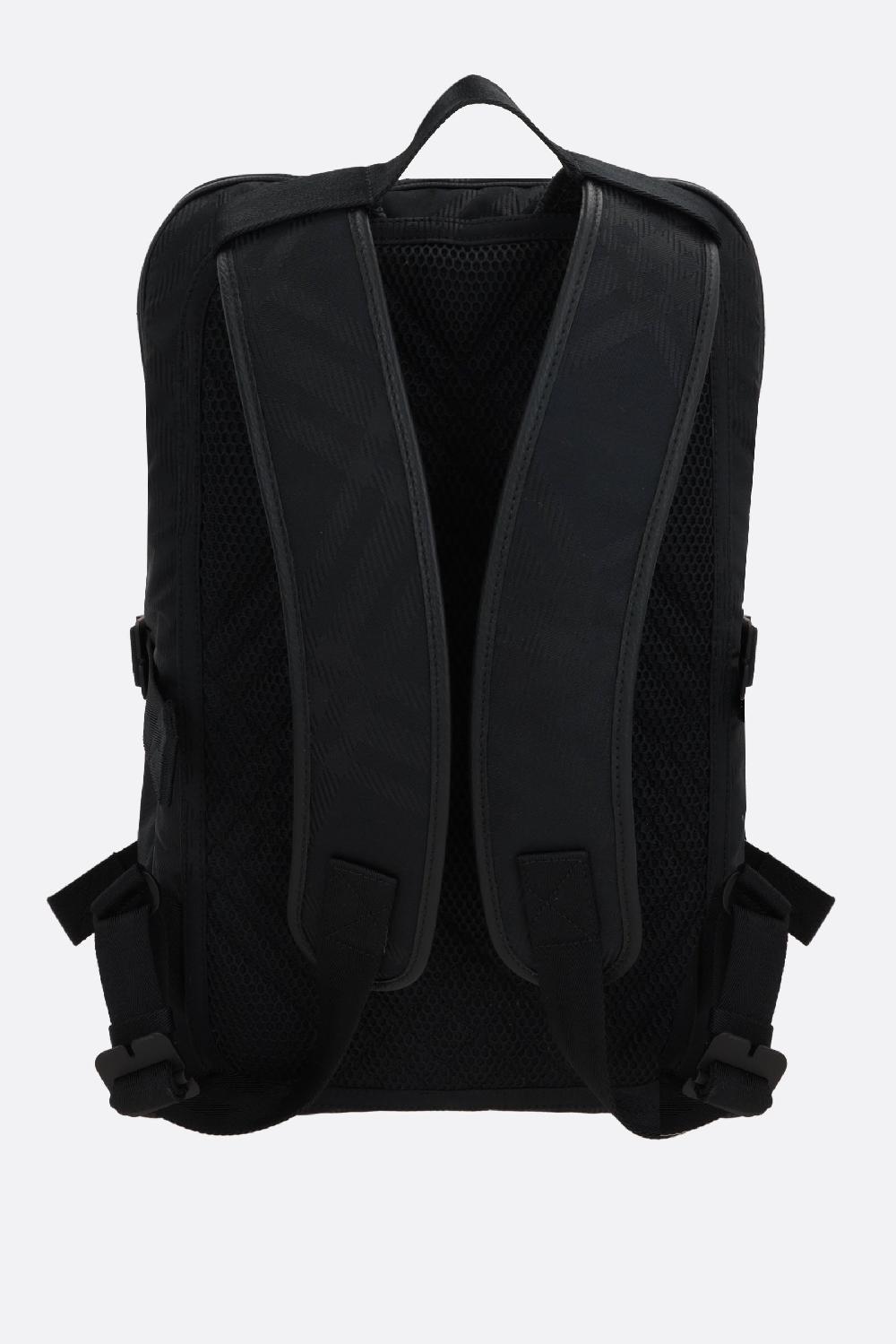 BURBERRY zaino in jacquard Check Negozi Online